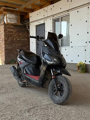 купить мопед новый: Скутеретта 150 куб. см, Бензин, Б/у — 1