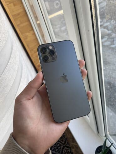 принтер в хорошем состояние: IPhone 12 Pro, 128 ГБ — 1