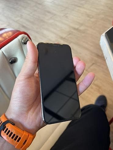 touch id: IPhone 11 Pro, 256 ГБ, цвет Gold Характеристики и детали: - Память — 2