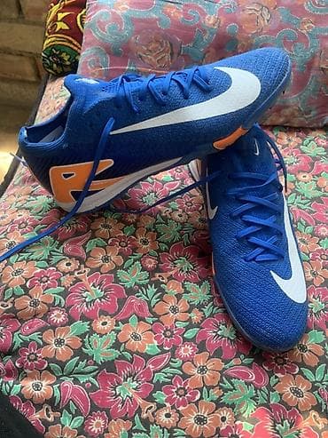 Футбольные сороконожки Nike Mercurial с амортизацией Air Zoom Люкс at lalafo.kg Футбольные сороконожки Nike Mercurial с амортизацией Air Zoom Люкс