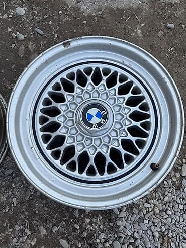 диски литые на 16 бмв: Литые Диски R 16 BMW, Комплект, отверстий - 5 — 4
