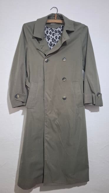 продаю в связи переездом: Плащ, Тренчкот, Двубортная модель, M — 1