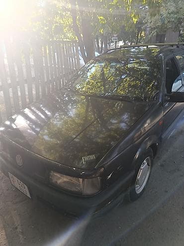 pass: Volkswagen Passat Variant: 1992 г., Механика, Универсал — 5