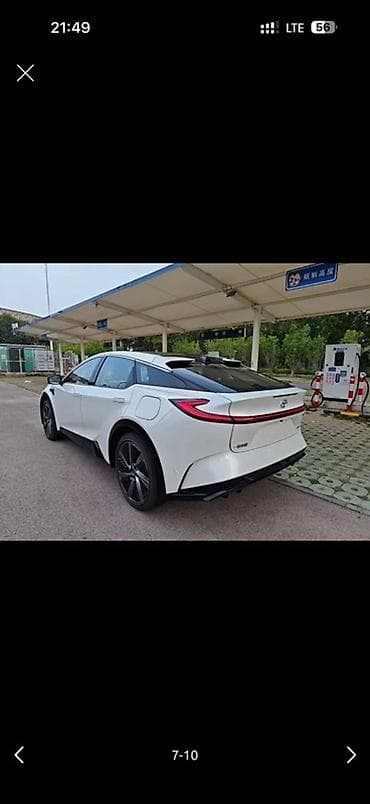 взрослый электрокар: Toyota bZ5: 2025 г., Автомат, Электромобиль, Универсал — 4