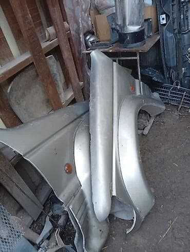 зеркало на демио: Крыло Заднее левое Mitsubishi, 1996 г., Б/у, Оригинал — 1