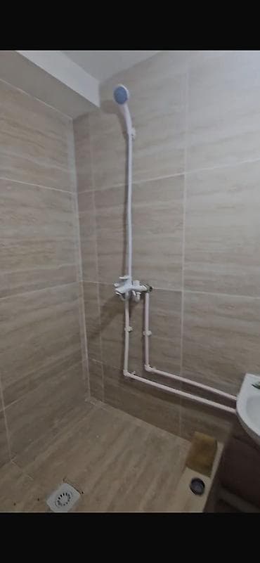 all group: Сдаю комнату под офис цокал 35 кв кухня душ все имеется. Адрес Ак — 4