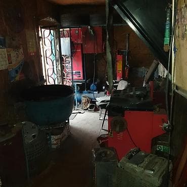 Для кафе, ресторанов: Продажа бизнеса Вулканизация, Вместе с: Оборудование и мебель — 5