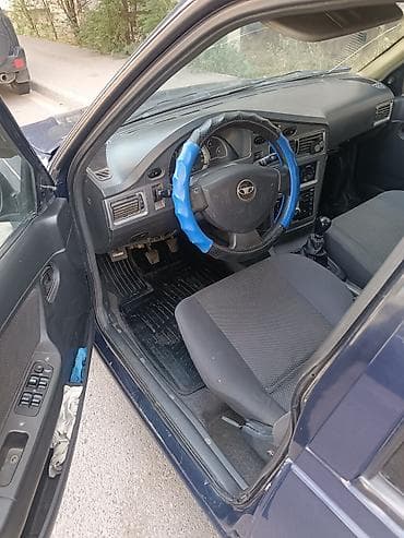 Транспорт: Daewoo Nexia: 2008 г., Механика, Бензин, Седан — 6