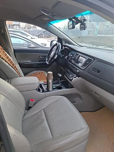 кабан 124: Kia Carnival: 2018 г., 2.2 л, Автомат, Дизель, Минивэн — 2