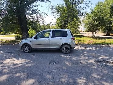 1: Mazda Demio: 2004 г., 1.3 л, Автомат, Бензин, Хэтчбэк — 5