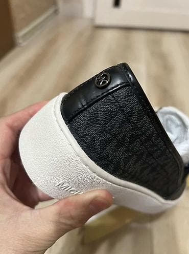 кок талаа: Лоферлер, 37.5, Michael Kors, Жаңы, түсү - Кара — 4