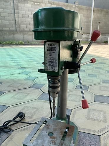 black decker: Сверлильный станок без ЧПУ, Настольный, Новый, В наличии — 1