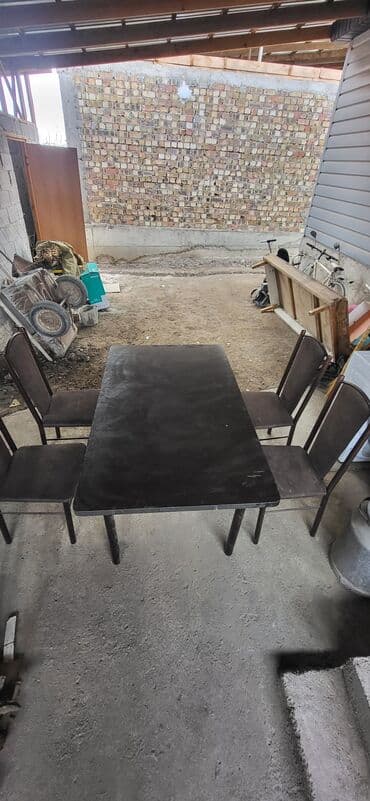 стол с книжным шкафом: Кухонный стол, Б/у, Прямоугольный, Раскладной — 1