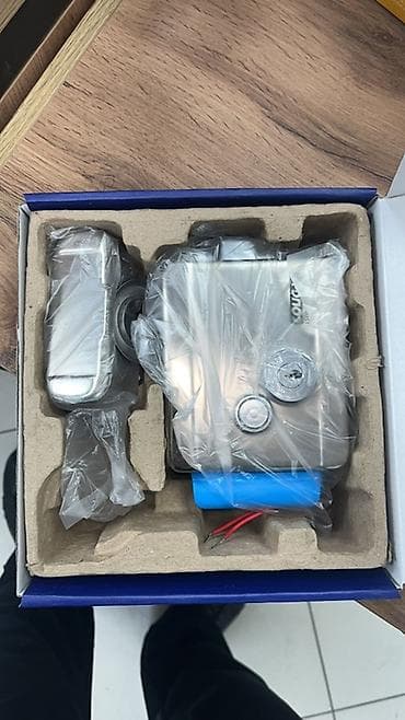 Металлические сейфовые двери: Дверные звонки, Платная установка, Бесплатная доставка, Платная доставка, Новый — 1