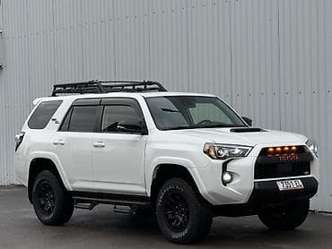 Транспорт: Toyota 4Runner: 2020 г., 4 л, Автомат, Бензин, Внедорожник — 3