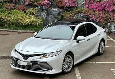 Унаа: Toyota Camry: 2018 г., 2.5 л, Автомат, Бензин, Седан — 1