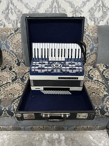 аккордеоны: Продаю Германский аккордеон Вельтмейстер кордал аз кездешчуу кок — 1