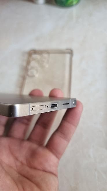 redmi 5plus: Samsung Galaxy S25 Ultra - Премиальный корпус с плоскими гранями и — 3