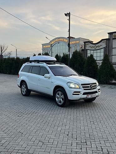 Mercedes-Benz GL-Class: 2010 г., 3 л, Автомат, Дизель, Внедорожник