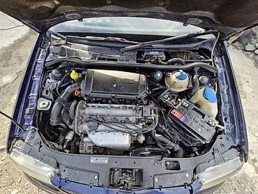 гольфы выше колена: Volkswagen Polo: 2000 г., 1.4 л, Автомат, Бензин, Хэтчбэк — 10
