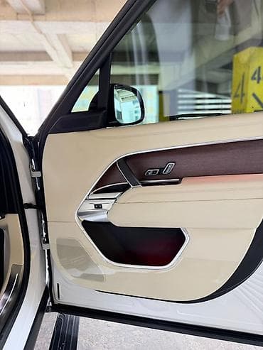 k7 2017: Land Rover Range Rover: 2023 г., 3 л, Автомат, Бензин, Внедорожник — 3