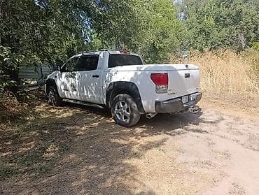 решетка ауди а6: Toyota Тундра: 2008 г., 5.7 л, Автомат, Бензин, Пикап — 3