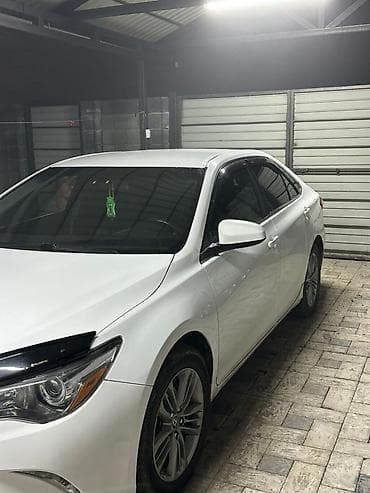 Toyota: Toyota Camry: 2017 г., 2.5 л, Автомат, Бензин, Седан — 4