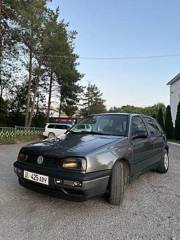 гольф 1997: Volkswagen Golf: 1993 г., 1.6 л, Механика, Бензин, Хэтчбэк — 10