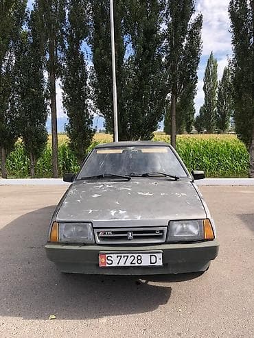 ВАЗ (ЛАДА) 2109: 1990 г., 1.5 л, Механика, Бензин, Хэтчбэк