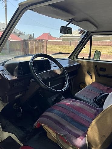 бус будка: Volkswagen Transporter: 1986 г., 1.6 л, Дизель, Бус — 7