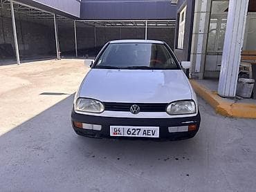 сктер: Volkswagen Golf: 1997 г., 1.8 л, Кол менен иштөөчү, Бензин — 4