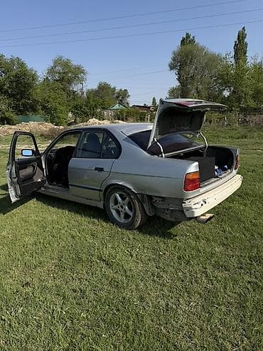 stepwgn spada: BMW 5 series: 1995 г., 2 л, Ручные, Бензин, Седан — 3