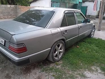 Продажа авто: Mercedes-Benz W124: 1993 г., 3 л, Автомат, Седан — 8