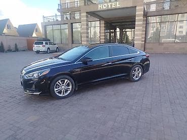 subaru legacy 2016: Hyundai Sonata: 2017 г., Автомат, Бензин, Седан — 1