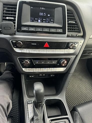 hundai sonata: Hyundai Sonata: 2018 г., 2 л, Автомат, Газ, Седан — 7