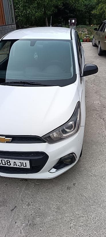 Chevrolet Spark: 2016 г., 1 л, Автомат, Бензин, Хэтчбэк at lalafo.kg Chevrolet Spark: 2016 г., 1 л, Автомат, Бензин, Хэтчбэк