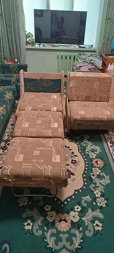 Мебель: Гарнитур для зала, Б/у, Шкаф, Диван, Дерево, Платная доставка, цвет - Коричневый — 3