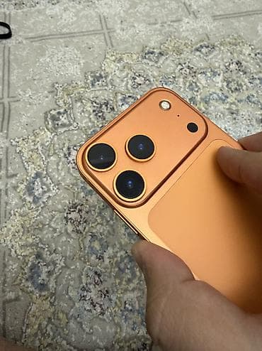 нашёл телефон: IPhone Xr, Б/у, 64 ГБ, Оранжевый, Защитное стекло, 83 % — 2