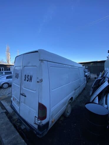 mazda premasy: Жеңил жүк ташуучу унаа, Mercedes-Benz, Стандарт, 3 т, Колдонулган — 4