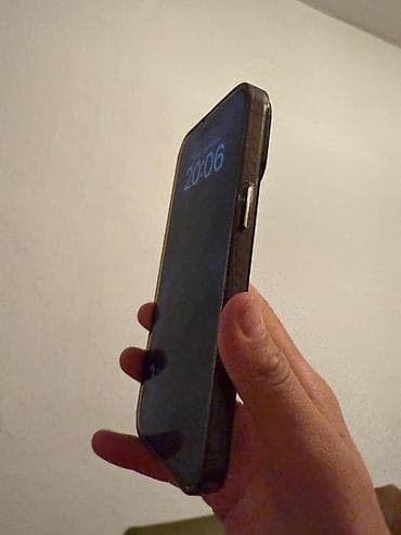 iphone 16 e: IPhone 15 Pro Max, Б/у, 256 ГБ, Natural Titanium, Зарядное устройство, Защитное стекло, Чехол — 1