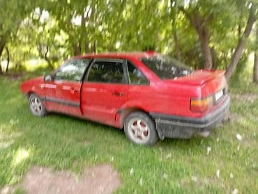 geely cool: Volkswagen Passat: 1988 г., Механика, Газ — 6