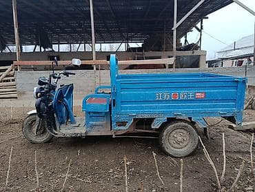 volkswagen multivan: Грузовой трёхколёсный мототранспорт (трицикл) с самосвальным кузовом — 2