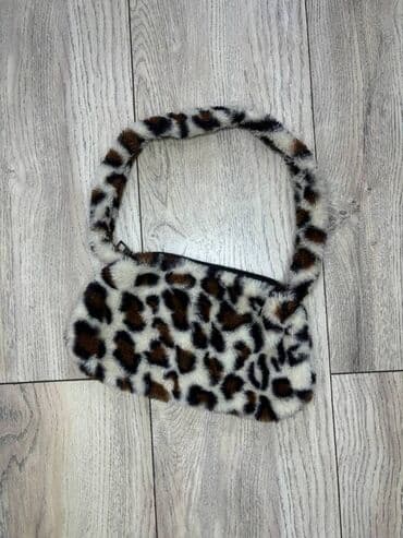 чемодан дорожный бу: Плюшевая сумка — 1