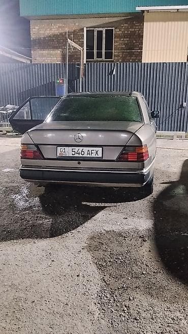 мереседес 124: Mercedes-Benz E-Class: 1991 г., 3 л, Механика, Дизель, Седан — 6