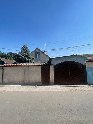 106: 🚨 СРОЧНО ПРОДАЕТСЯ ДОМ 🚨 🏡 Дом из 5 комнат 📍 Район: Кызыл-Аскер 📐 — 2