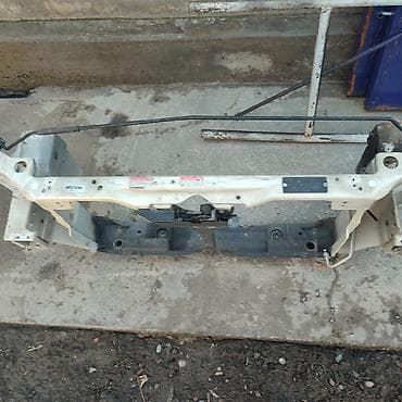 крепление фары: Экран крепления радиатора Honda, Б/у — 3