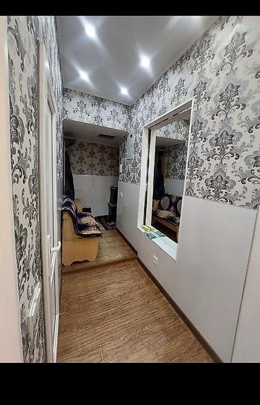 Батирлер: 1 бөлмө, 30 м², Бөкөнбаев / Гоголь көч. Хрущевка, 1 кабат — 6