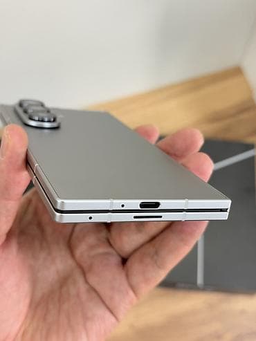 самсунг фолдер 2: Samsung Galaxy Z Fold 7, Б/у, 256 ГБ, цвет - Серебристый, 2 SIM — 9