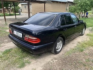 кузов зил 130 самосвал: Mercedes-Benz E-Class: 2000 г., Седан — 5