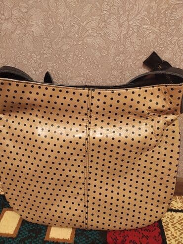 Продается новая и вместительная сумочка